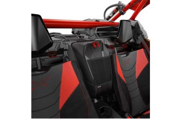 Cutie intre scaune SSV Can-Am Maverick X3 / Maverick X3 MAX Cutie intre scaune SSV Can-Am Maverick X3 / Maverick X3 MAX