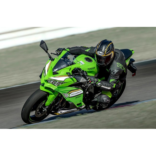 Kawasaki NINJA ZX-4RR