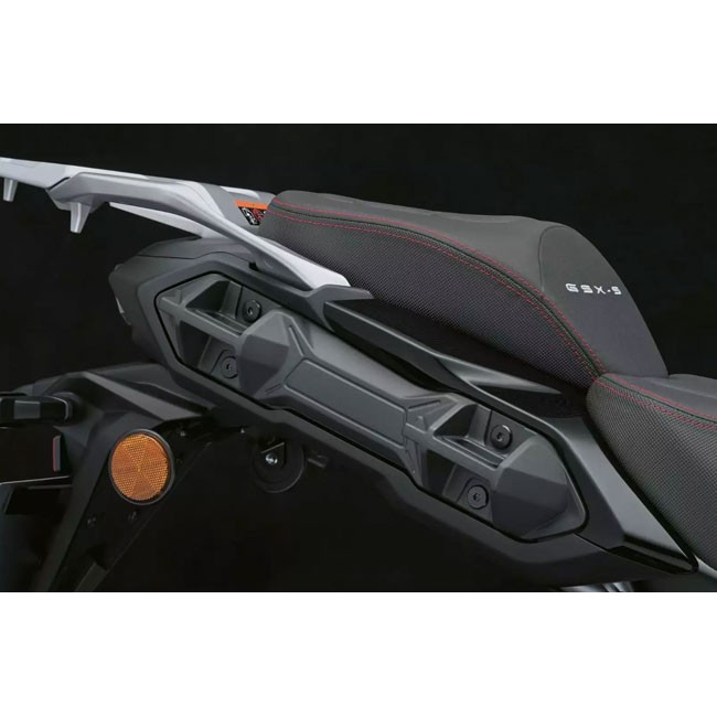 Suzuki GSX-S1000GX TOURING PACKAGE