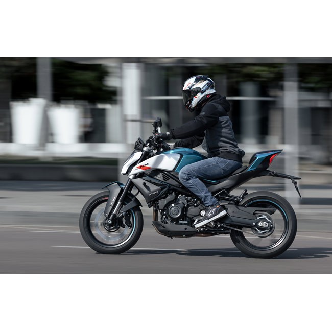 CFMOTO 450NK ABS