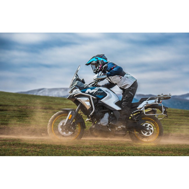 CFMOTO 700MT ABS CFMOTO 700MT ABS