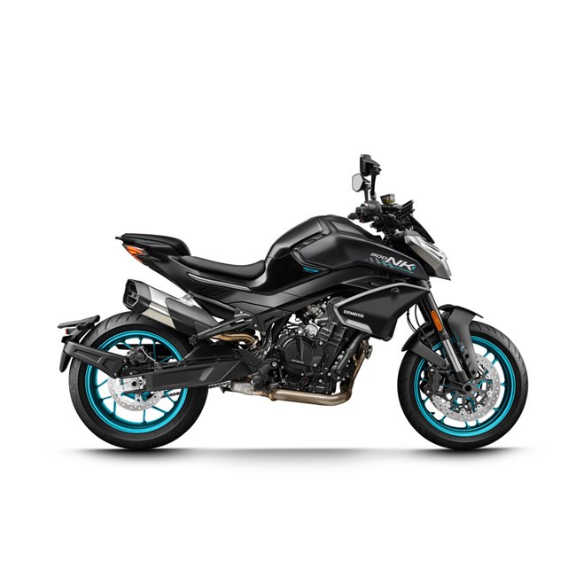 CFMOTO 800NK Advanced CFMOTO 800NK Advanced