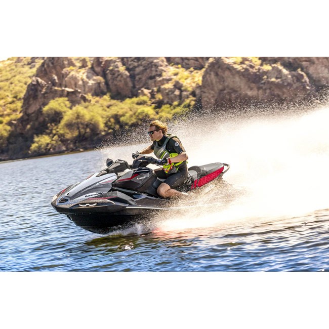 Kawasaki Ultra 160LX-S