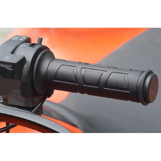 MANERE INCALZITE SIKKIA ATV