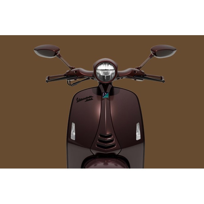 Vespa 946 Horse 125
