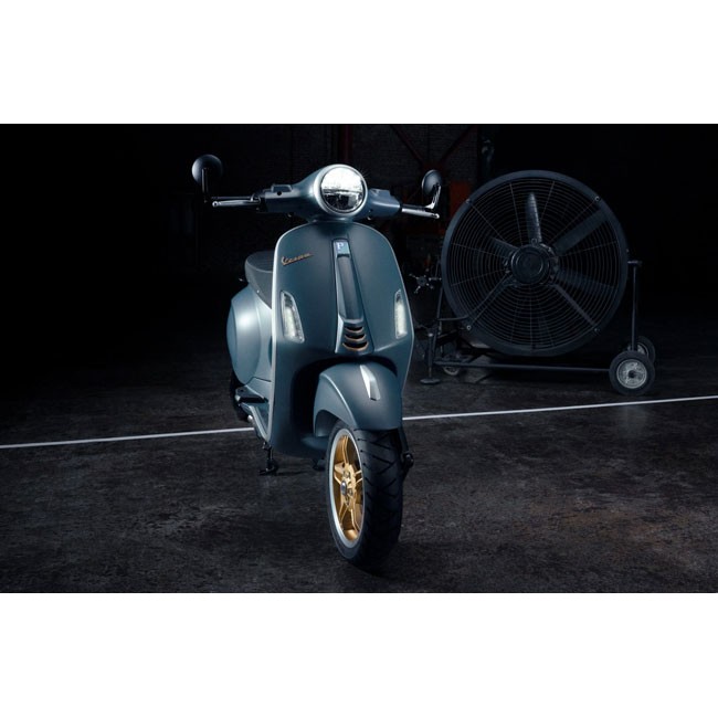 Vespa Primavera 125 Officina 8 Vespa Primavera 125 Officina 8
