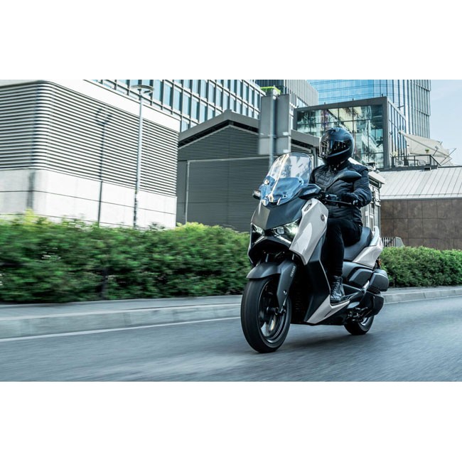 Yamaha XMAX 300 Tech Max