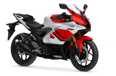 Yamaha R3 Anniversary